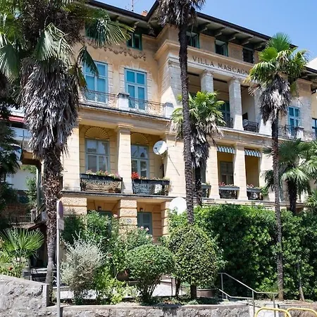 Mascagni Modern Seaview Apartamento