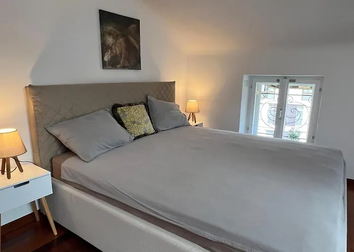 Mascagni Modern Seaview Апартаменти