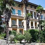 Mascagni Modern Seaview Апартаменты