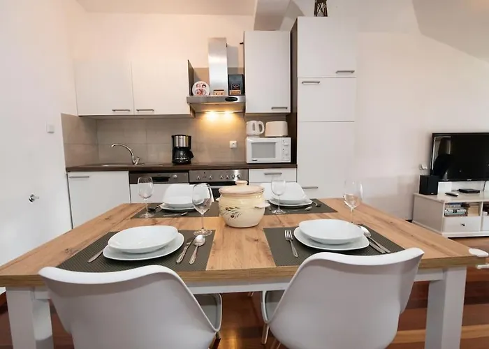 Mascagni Modern Seaview Apartman