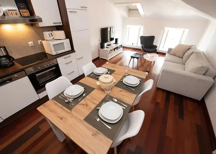 Mascagni Modern Seaview *